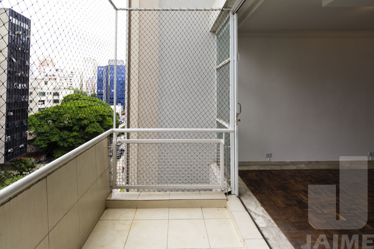 apartamento-locacao-sao-paulo-higienopolis-4dormitorios-2suites-2vagas-300m2-JA4096