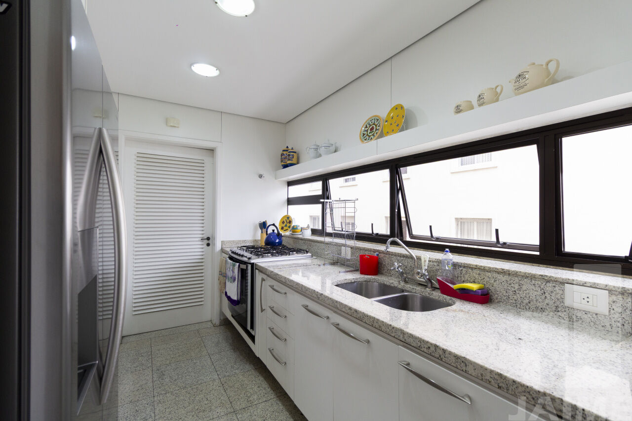 apartamento-venda-sao-paulo-higienopolis-4dormitorios-3suites-3vagas-232m2-JA41051