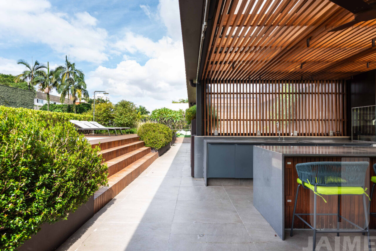 casa-assobradada-venda-sao-paulo-alto-de-pinheiros-4dormitorios-4suites-8vagas-925m2-JA41129