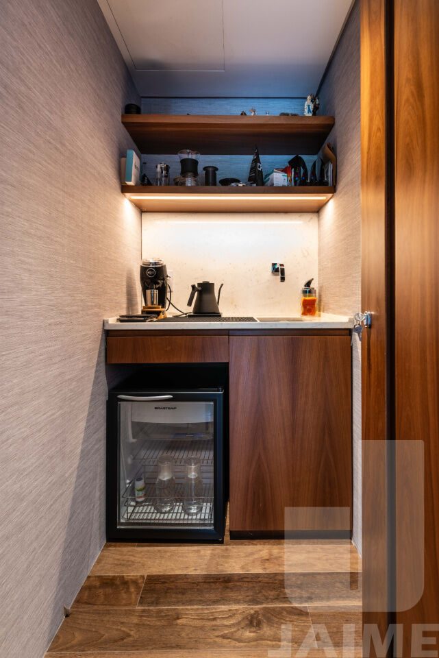 casa-assobradada-venda-sao-paulo-alto-de-pinheiros-4dormitorios-4suites-8vagas-925m2-JA41129