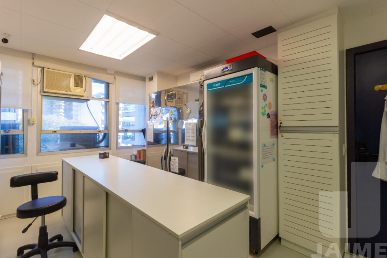 conj-comercial-venda-sao-paulo-santa-cecilia-1vaga-95m2-JA41130