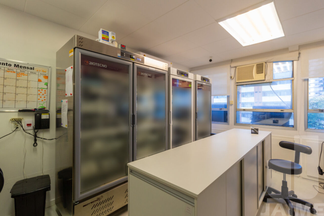 conj-comercial-venda-sao-paulo-santa-cecilia-1vaga-95m2-JA41130