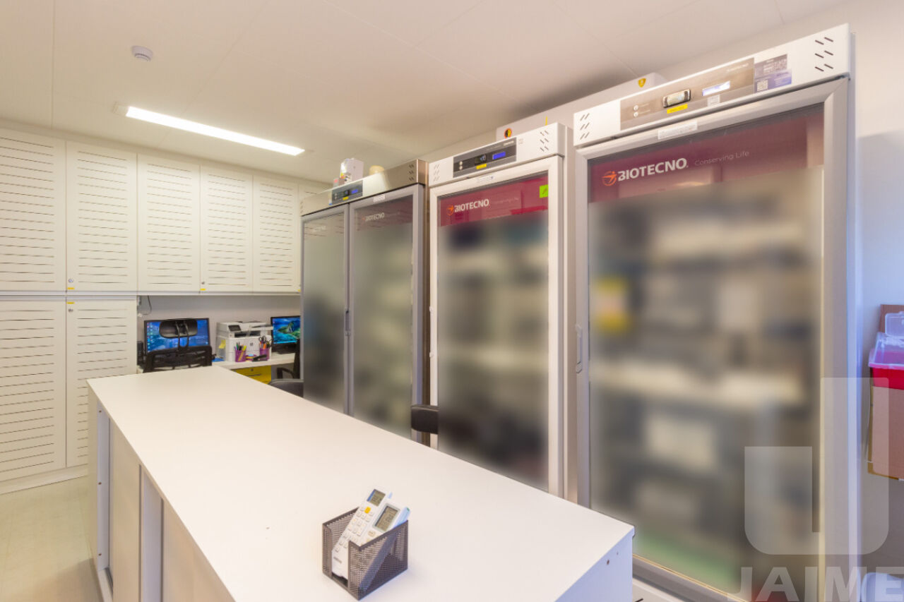 conj-comercial-venda-sao-paulo-santa-cecilia-1vaga-95m2-JA41130