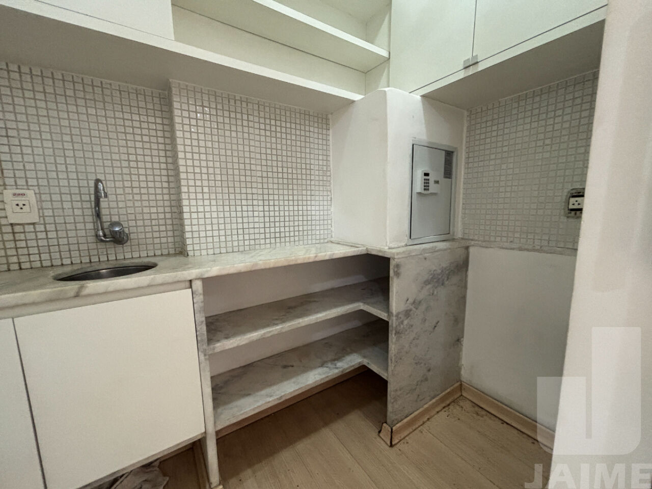 conj-comercial-venda-sao-paulo-higienopolis-1vaga-34m2-JA41135