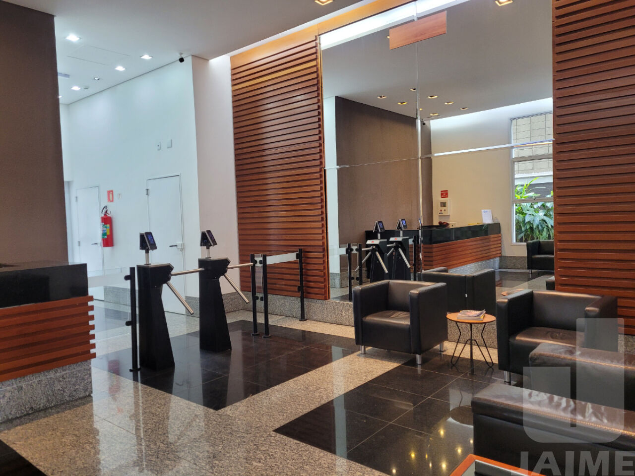 conj-comercial-venda-sao-paulo-perdizes-1vaga-33m2-JA41149