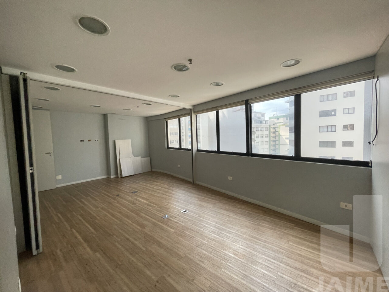 conj-comercial-locacao-sao-paulo-higienopolis-2vagas-104m2-JA41225