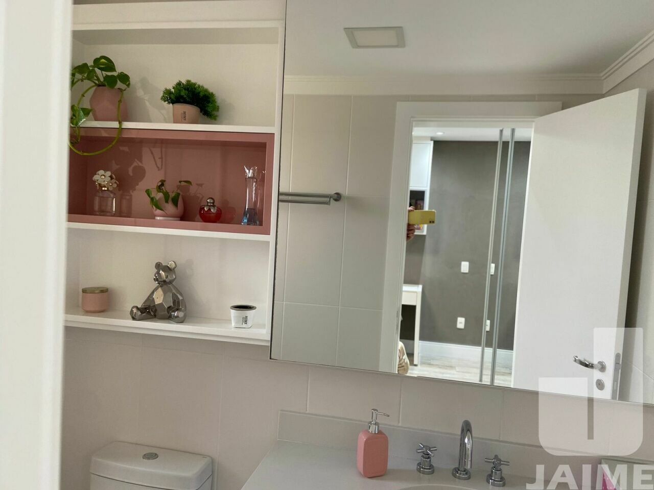 apartamento-venda-sao-paulo-agua-branca-3dormitorios-3suites-3vagas-241m2-JA41229