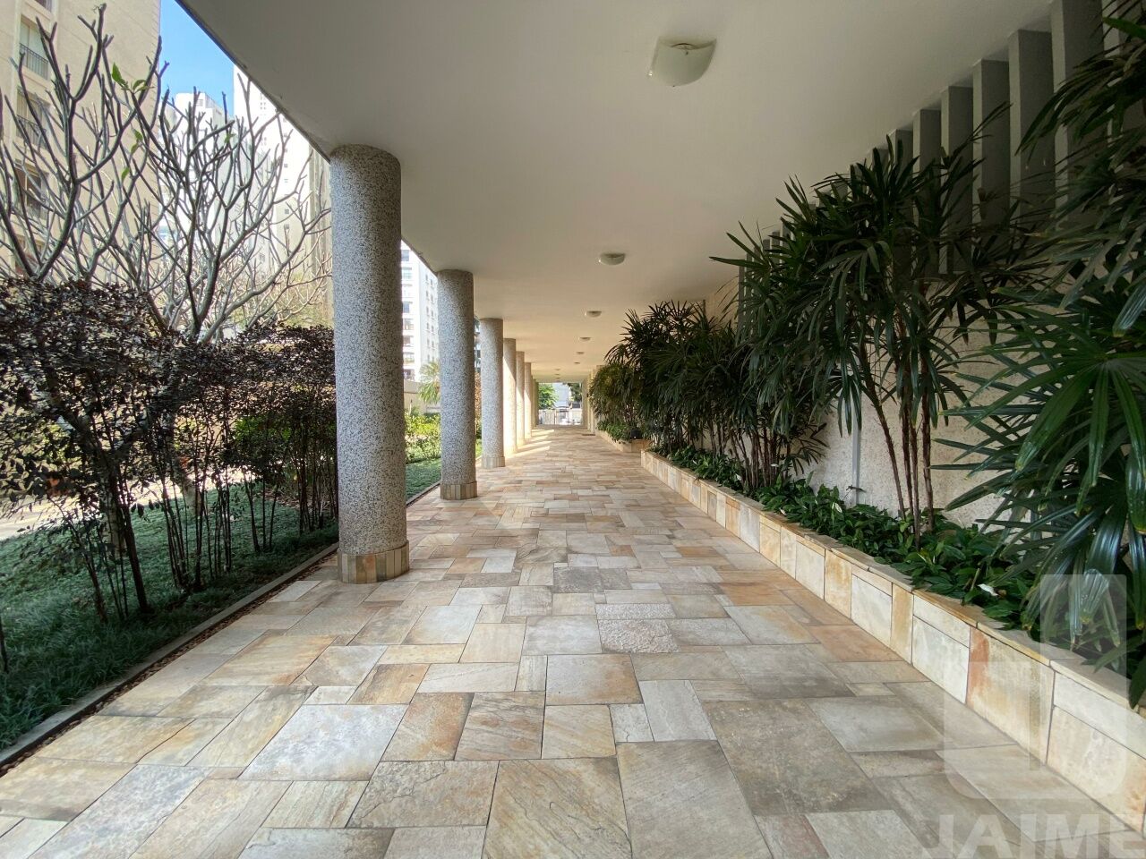 apartamento-venda-sao-paulo-higienopolis-3dormitorios-1suite-2vagas-154m2-JA41275