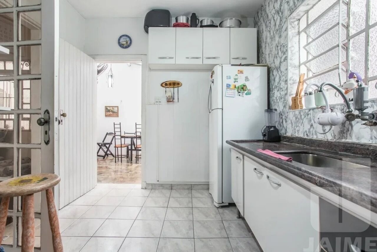 casa-terrea-venda-sao-paulo-cambuci-5dormitorios-2suites-4vagas-250m2-JA41449