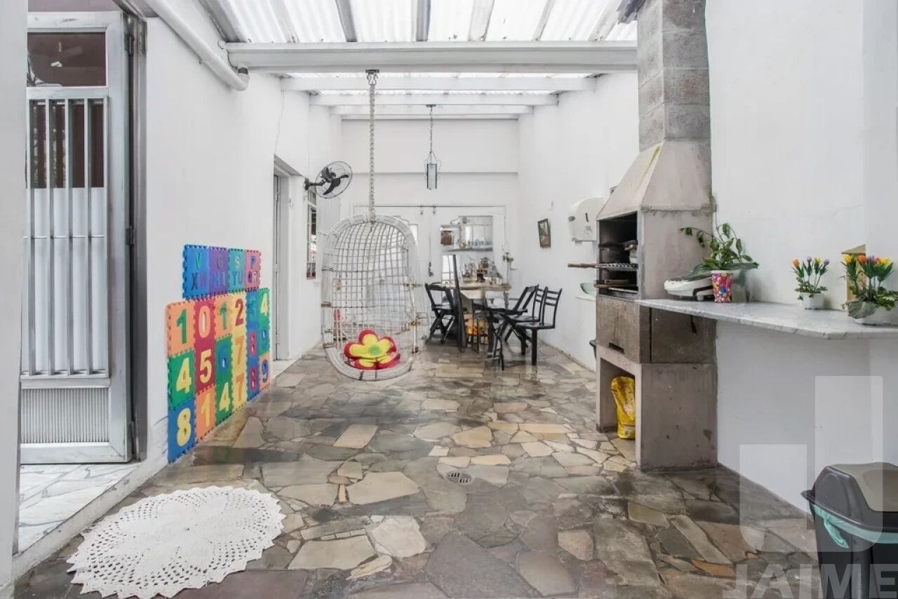 casa-terrea-venda-sao-paulo-cambuci-5dormitorios-2suites-4vagas-250m2-JA41449