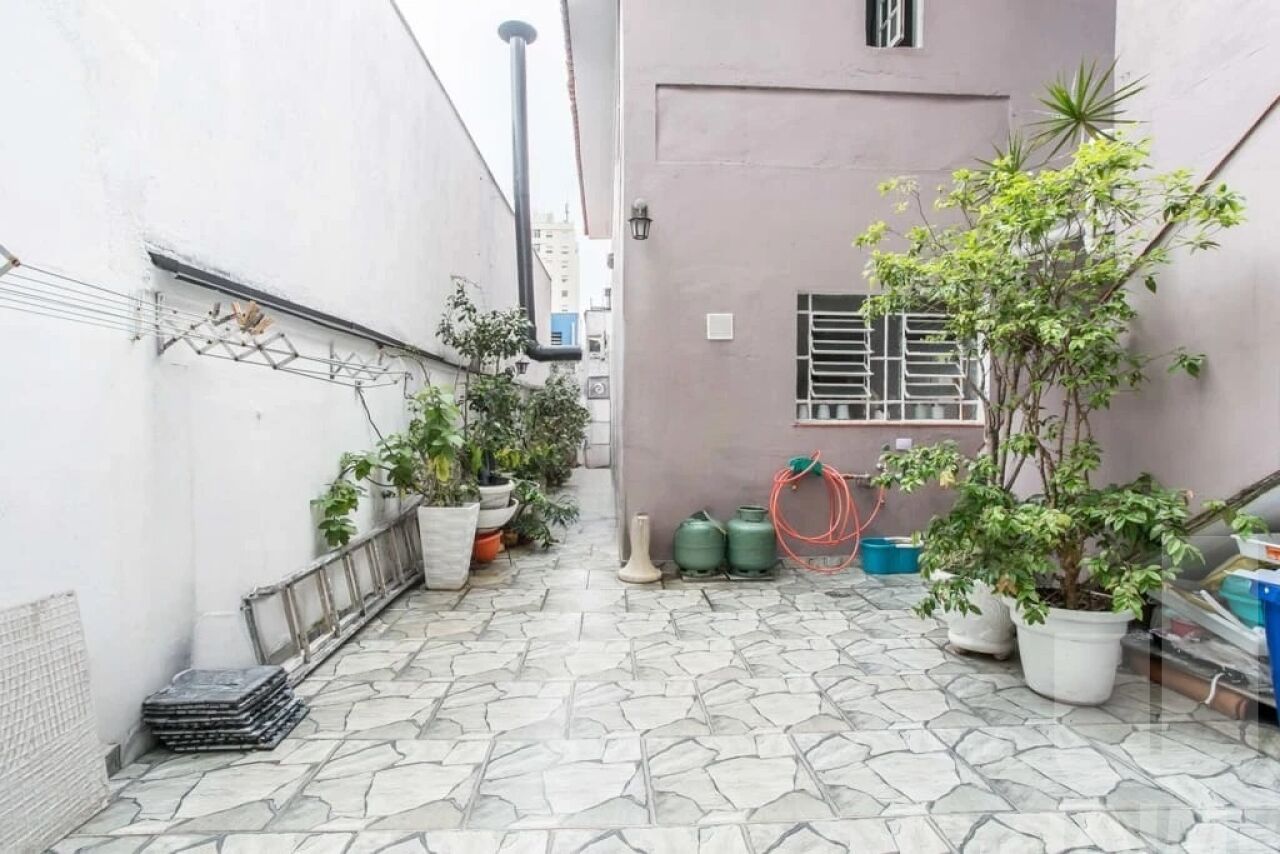 casa-terrea-venda-sao-paulo-cambuci-5dormitorios-2suites-4vagas-250m2-JA41449