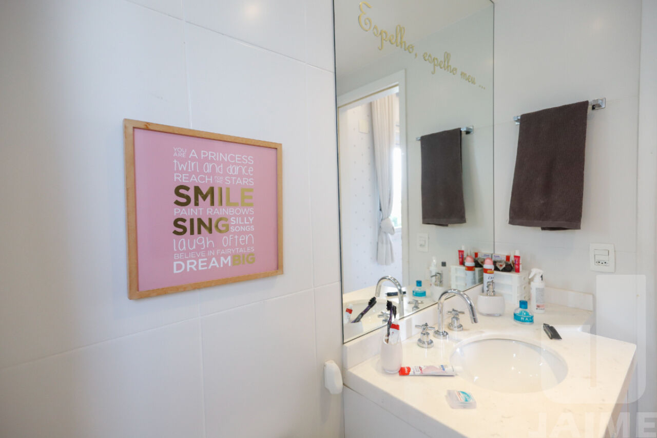 apartamento-venda-sao-paulo-agua-branca-3dormitorios-3suites-3vagas-202m2-JA41624