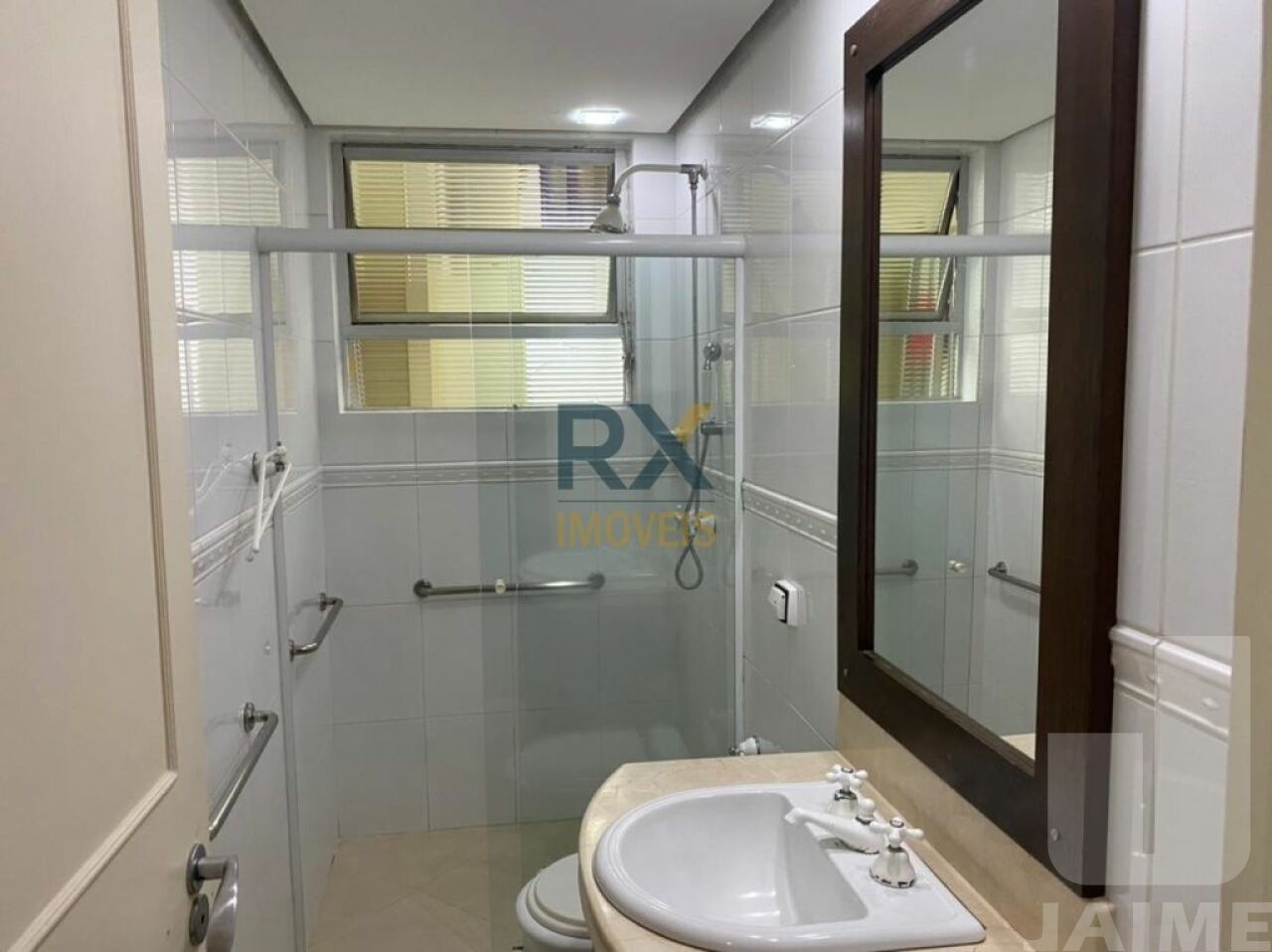 apartamento-venda-sao-paulo-higienopolis-3dormitorios-1suite-2vagas-350m2-JA41717