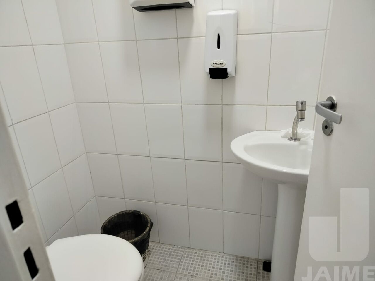 conj-comercial-locacao-sao-paulo-consolacao-1vaga-52m2-JA42081