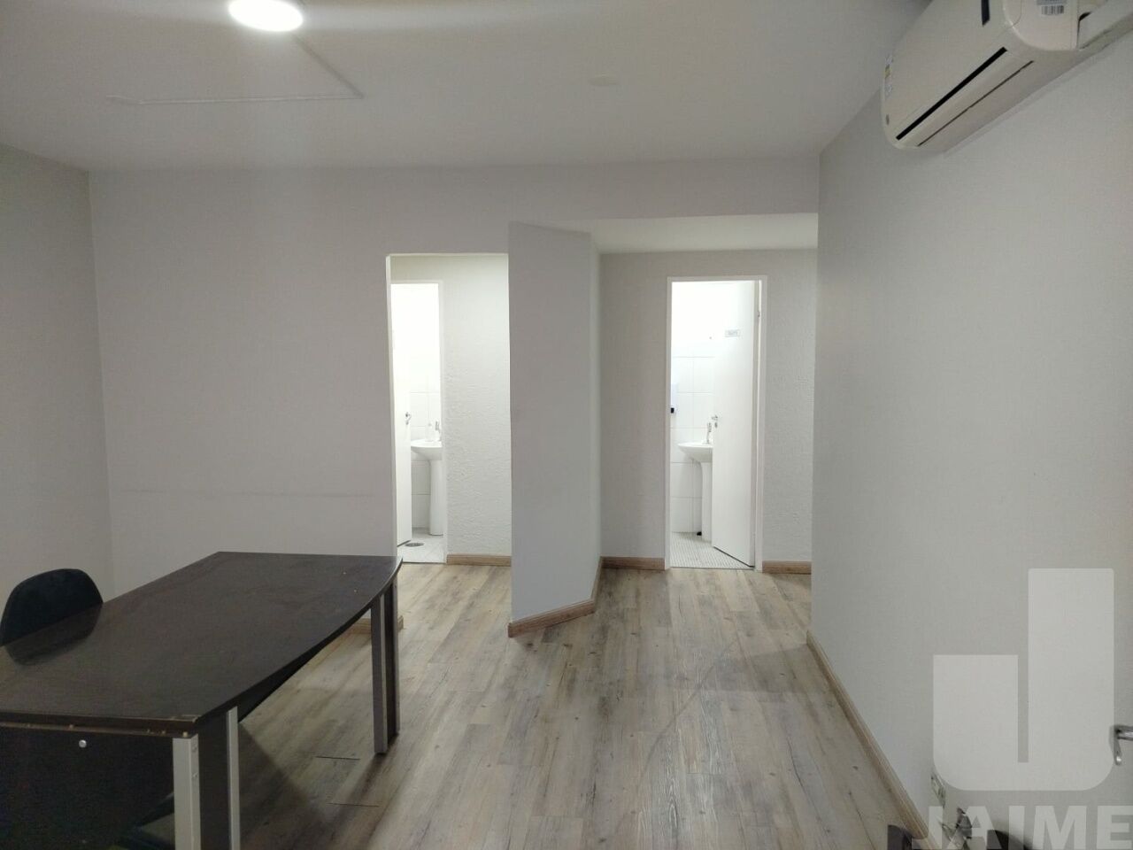 conj-comercial-locacao-sao-paulo-consolacao-1vaga-52m2-JA42081