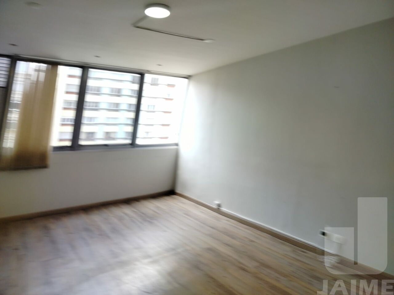 conj-comercial-locacao-sao-paulo-consolacao-1vaga-52m2-JA42081