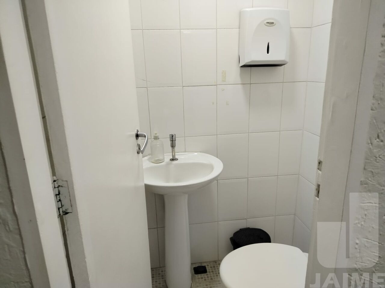 conj-comercial-locacao-sao-paulo-consolacao-1vaga-52m2-JA42081