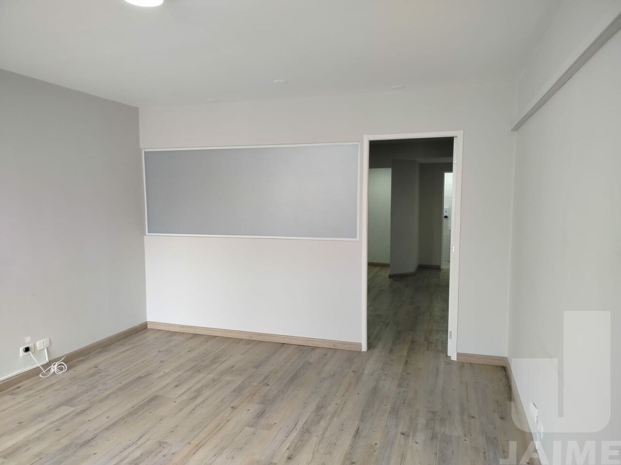 conj-comercial-locacao-sao-paulo-consolacao-1vaga-52m2-JA42081
