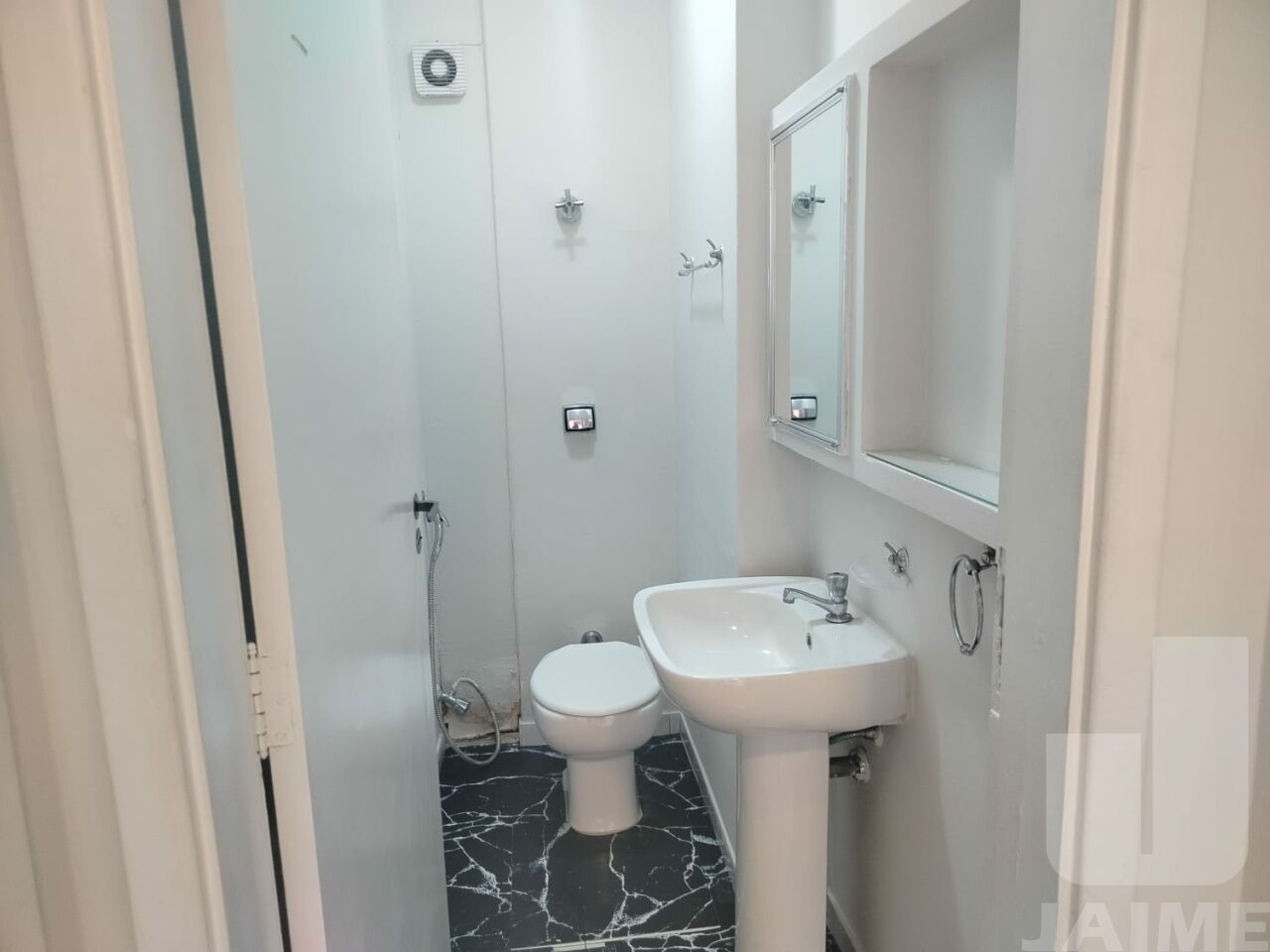 conj-comercial-locacao-sao-paulo-cerqueira-cesar-1vaga-85m2-JA42202