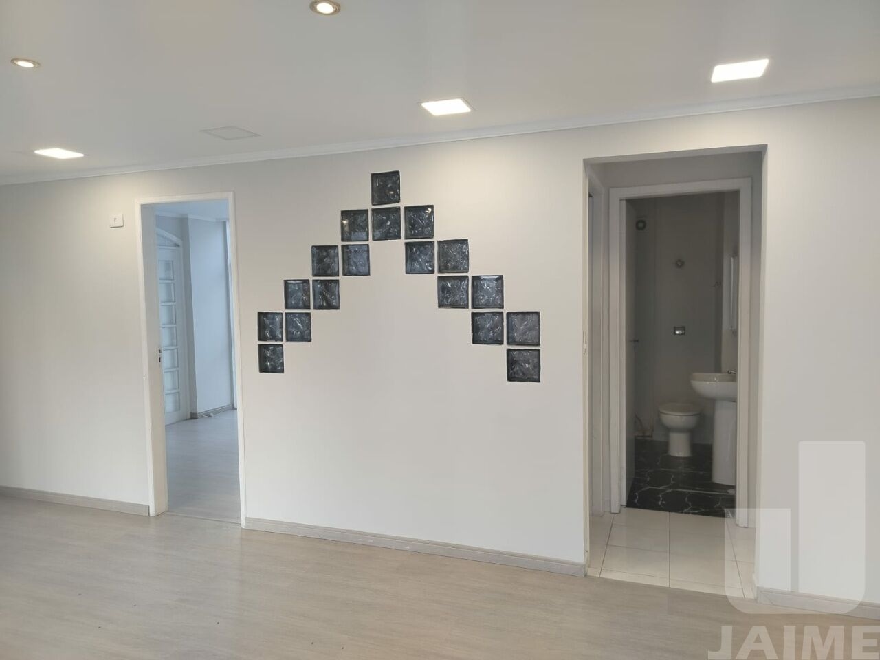 conj-comercial-locacao-sao-paulo-cerqueira-cesar-1vaga-85m2-JA42202