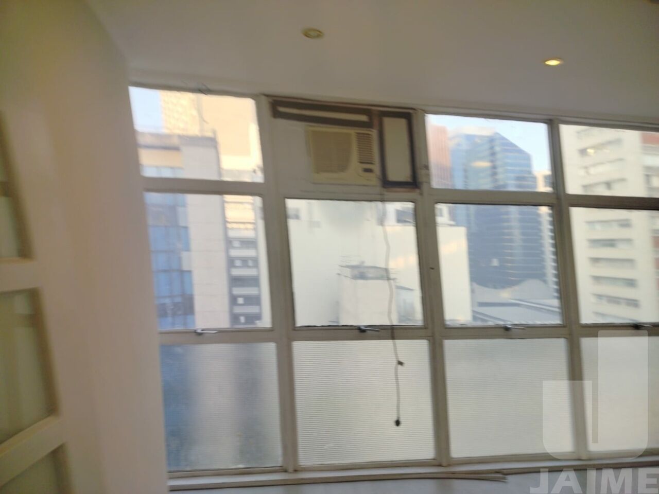 conj-comercial-locacao-sao-paulo-cerqueira-cesar-1vaga-85m2-JA42202