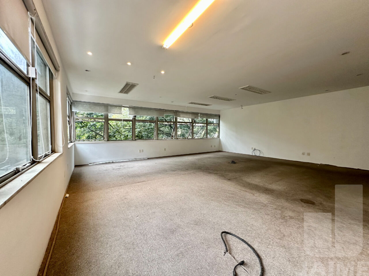 conj-comercial-venda-sao-paulo-jardim-paulista-1vaga-61m2-JA42227