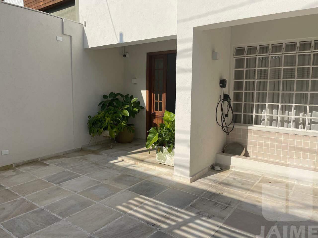 casa-terrea-locacao-sao-paulo-jardim-paulistano-2dormitorios-2suites-2vagas-150m2-JA42231