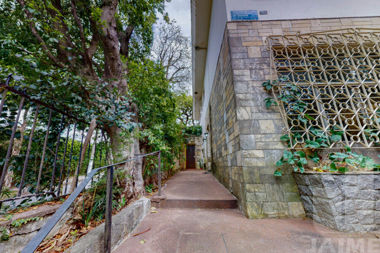 sobrado-venda-sao-paulo-vila-madalena-3dormitorios-3vagas-211m2-JA42322