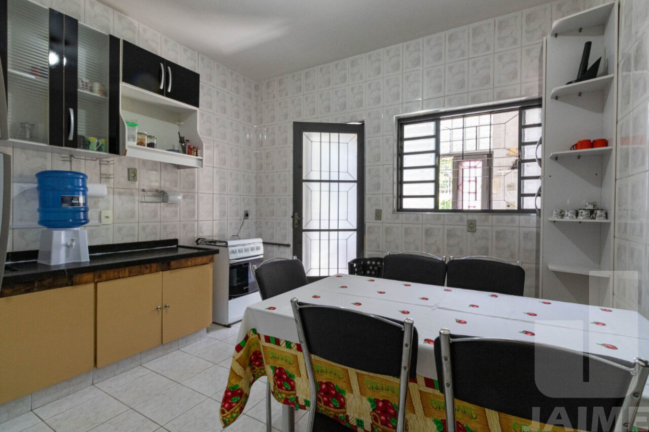 sobrado-venda-sao-paulo-perdizes-3dormitorios-1suite-3vagas-279m2-JA42560