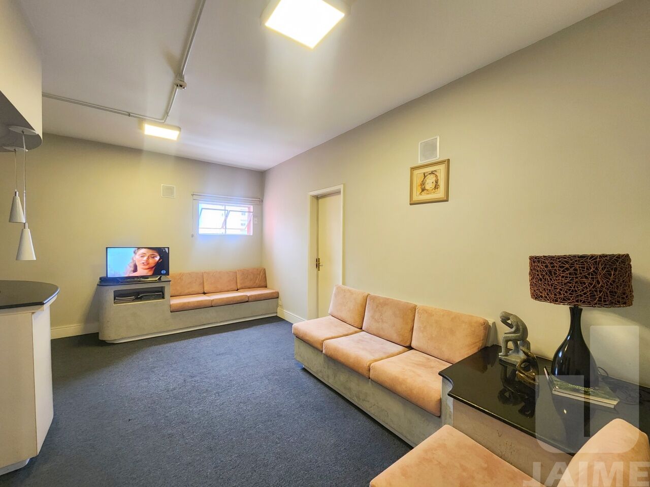 conj-comercial-venda-sao-paulo-pacaembu-2vagas-56m2-JA42603