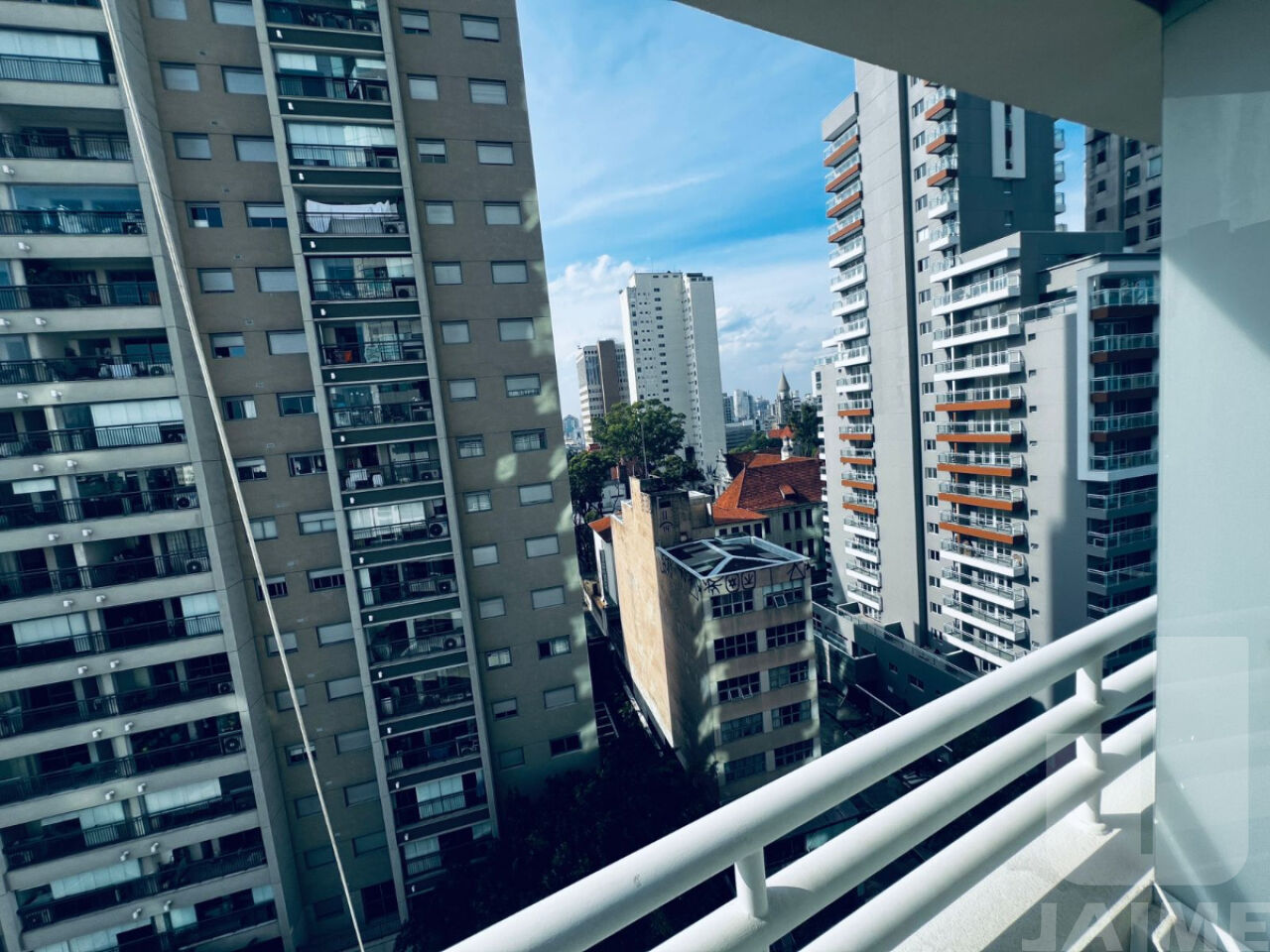 conj-comercial-venda-sao-paulo-consolacao-1vaga-33m2-JA42713