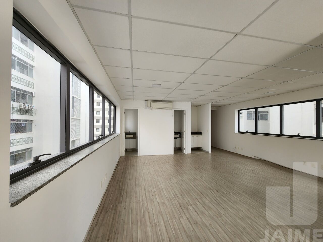 conj-comercial-venda-sao-paulo-paraiso-2vagas-64m2-JA42797