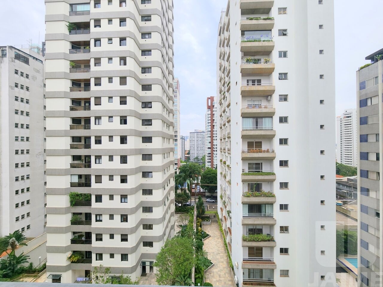 conj-comercial-venda-sao-paulo-paraiso-3vagas-90m2-JA42798