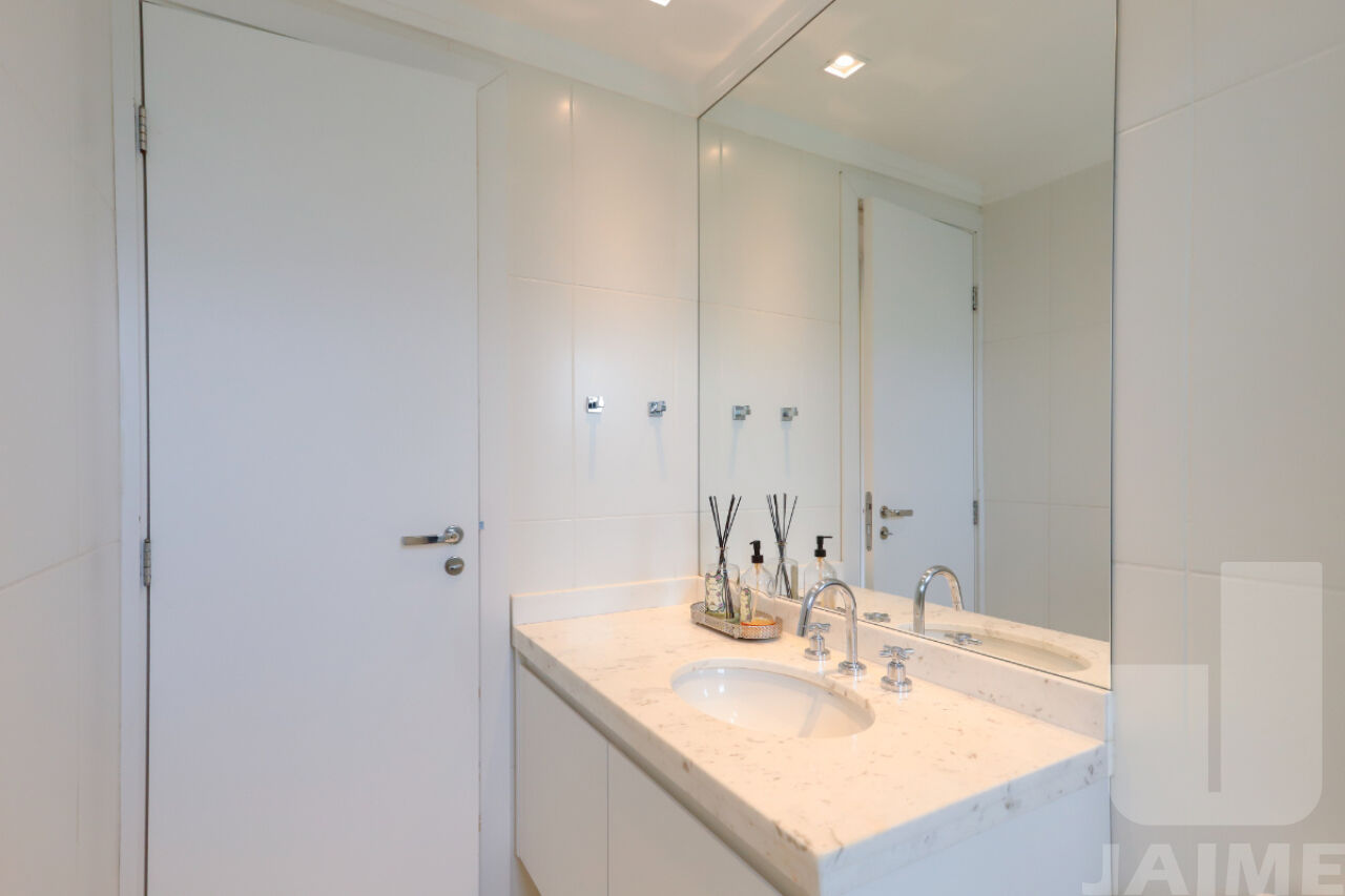 apartamento-venda-sao-paulo-agua-branca-4dormitorios-2suites-3vagas-202m2-JA42818