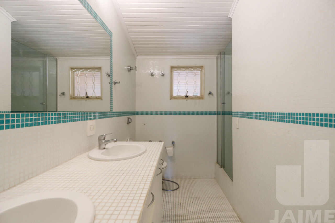 casa-terrea-venda-sao-paulo-sumare-3dormitorios-6vagas-359m2-JA42828