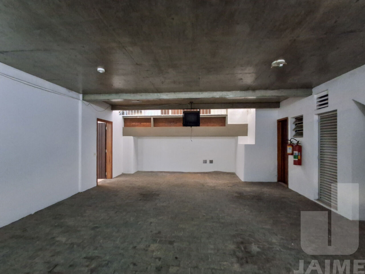 casa-terrea-venda-sao-paulo-sumare-3dormitorios-6vagas-359m2-JA42828