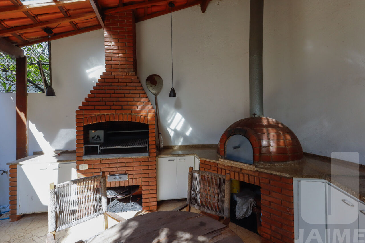 casa-terrea-venda-sao-paulo-sumare-3dormitorios-6vagas-359m2-JA42828