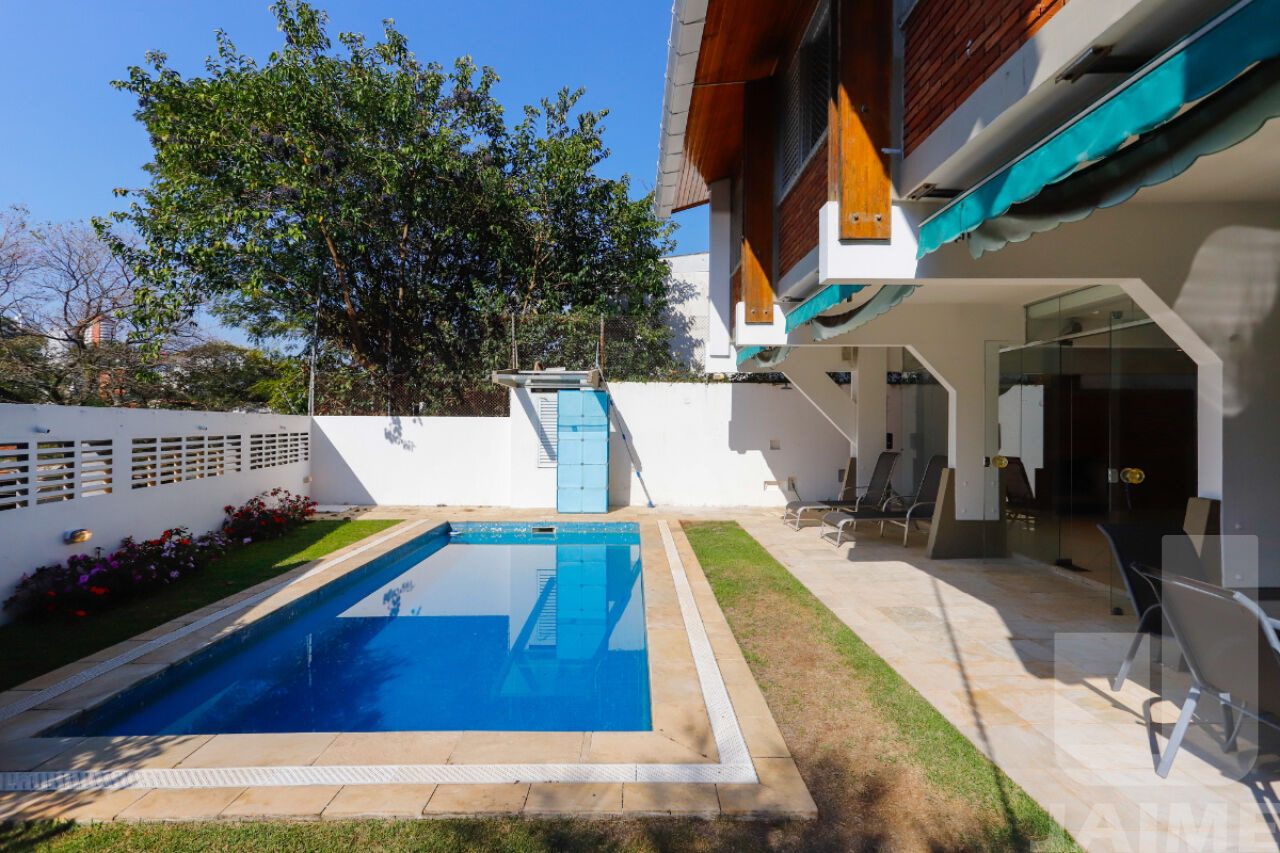 casa-terrea-venda-sao-paulo-sumare-3dormitorios-6vagas-359m2-JA42828