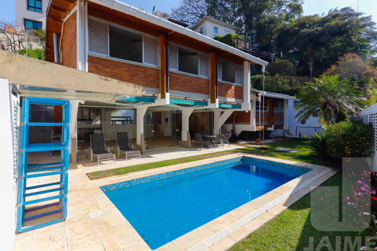 casa-terrea-venda-sao-paulo-sumare-3dormitorios-6vagas-359m2-JA42828