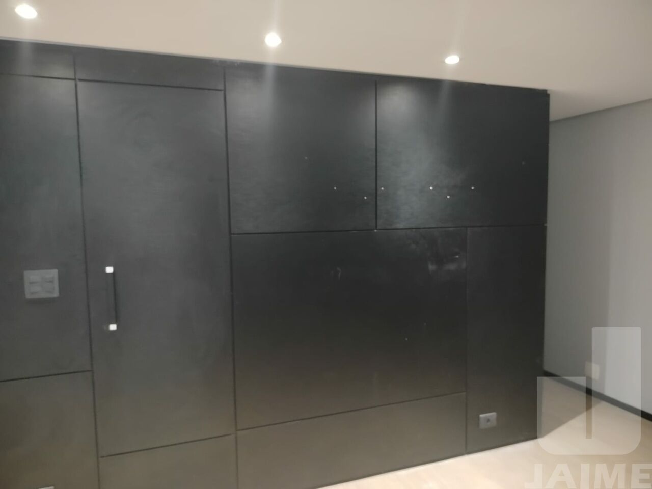 conj-comercial-locacao-sao-paulo-consolacao-1vaga-67m2-JA42830