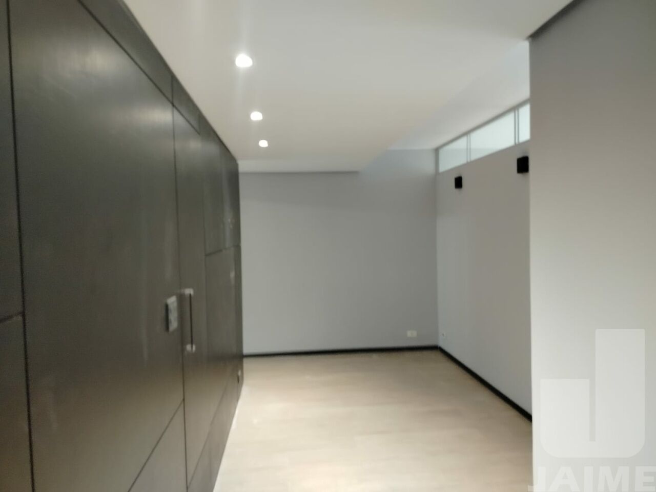 conj-comercial-locacao-sao-paulo-consolacao-1vaga-67m2-JA42830