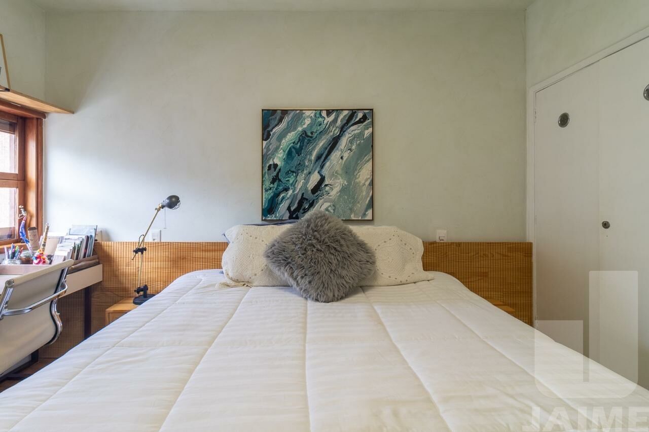 apartamento-venda-sao-paulo-higienopolis-3dormitorios-1suite-1vaga-145m2-JA42899