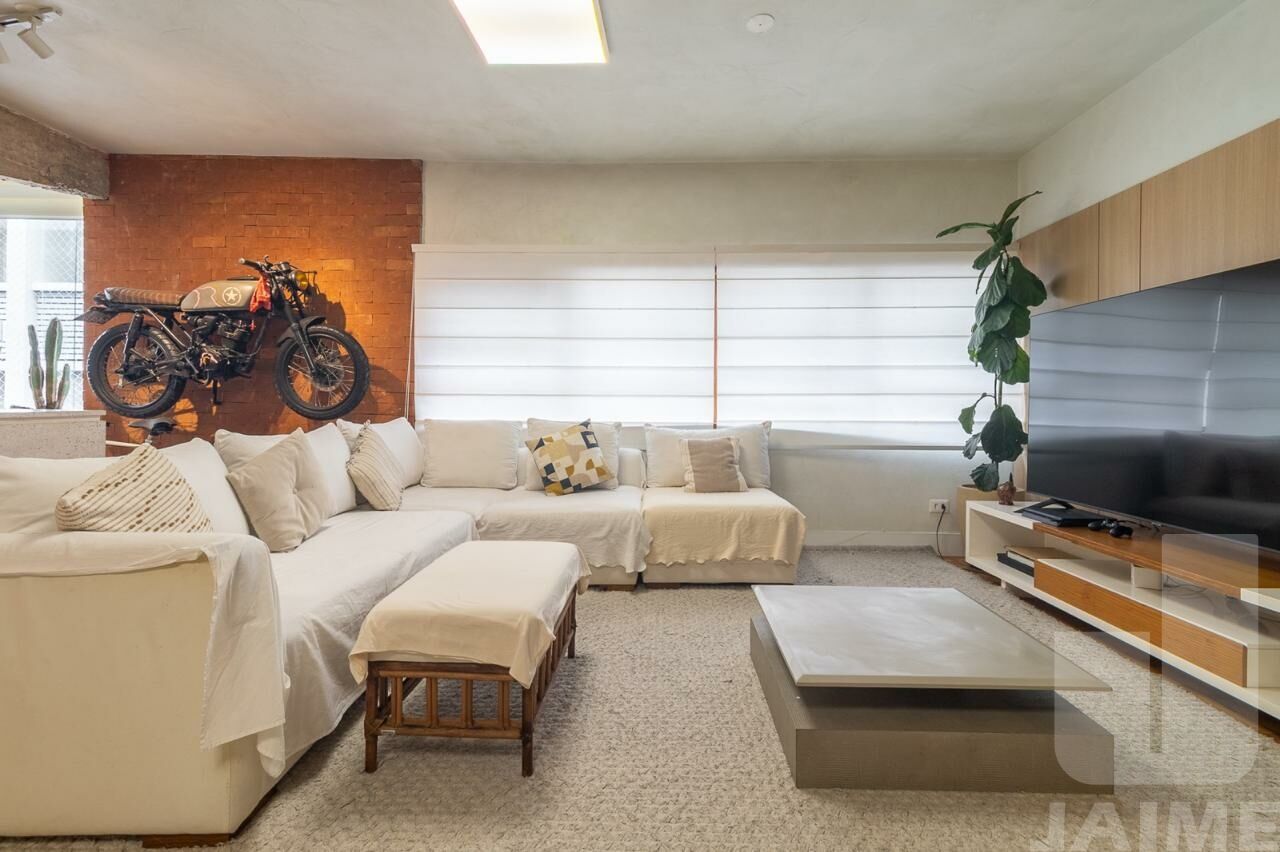 apartamento-venda-sao-paulo-higienopolis-3dormitorios-1suite-1vaga-145m2-JA42899