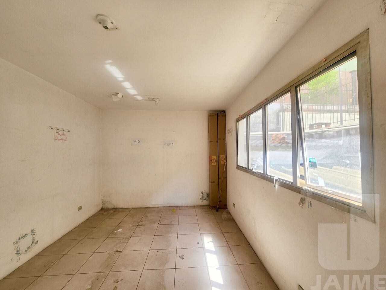 casa-comercial-locacao-sao-paulo-paraiso-4vagas-220m2-JA42903