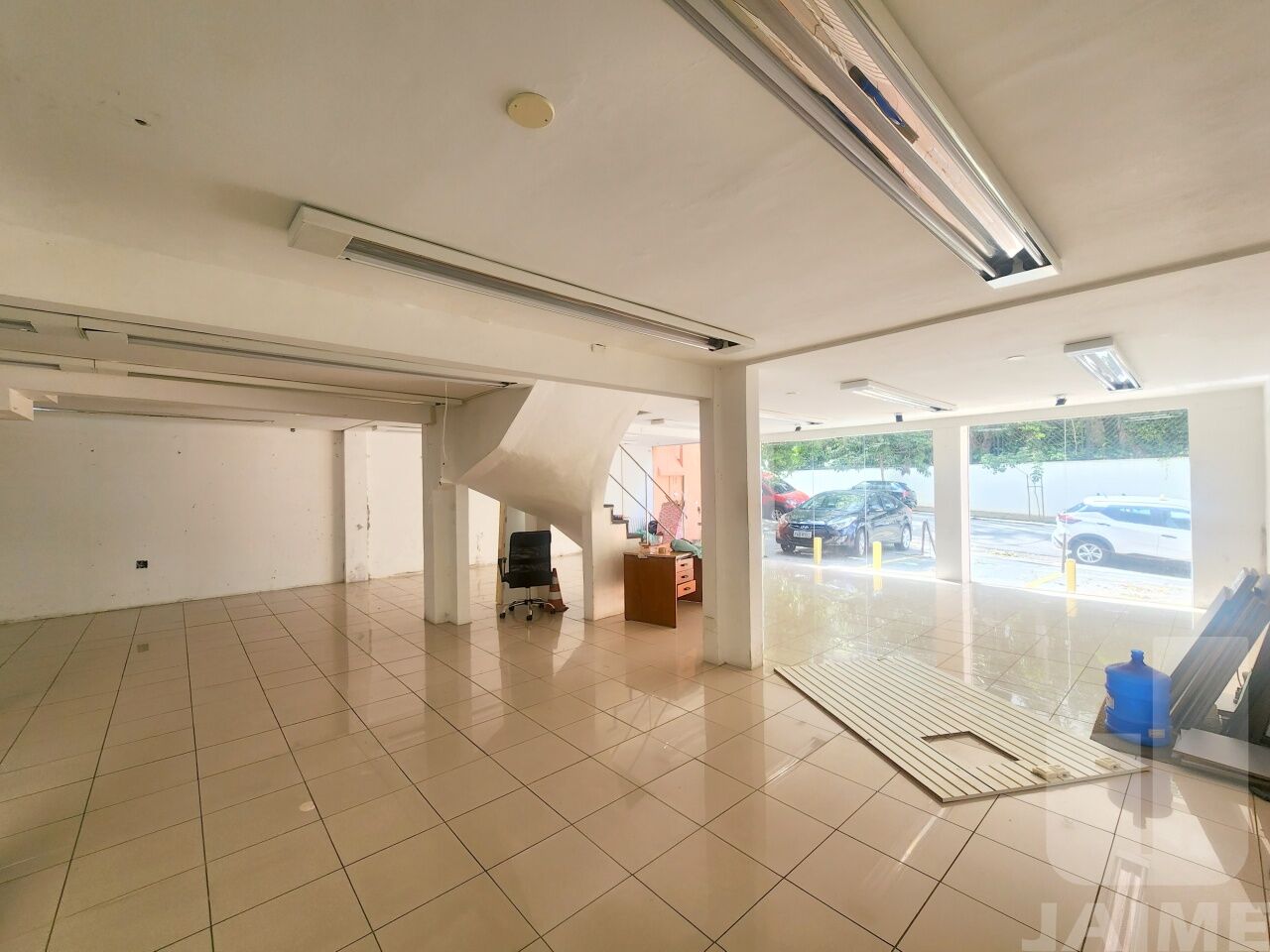 casa-comercial-locacao-sao-paulo-paraiso-4vagas-220m2-JA42903