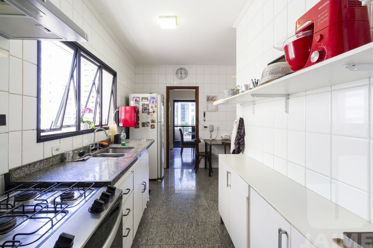 apartamento-venda-sao-paulo-higienopolis-4dormitorios-2suites-3vagas-180m2-JA5314