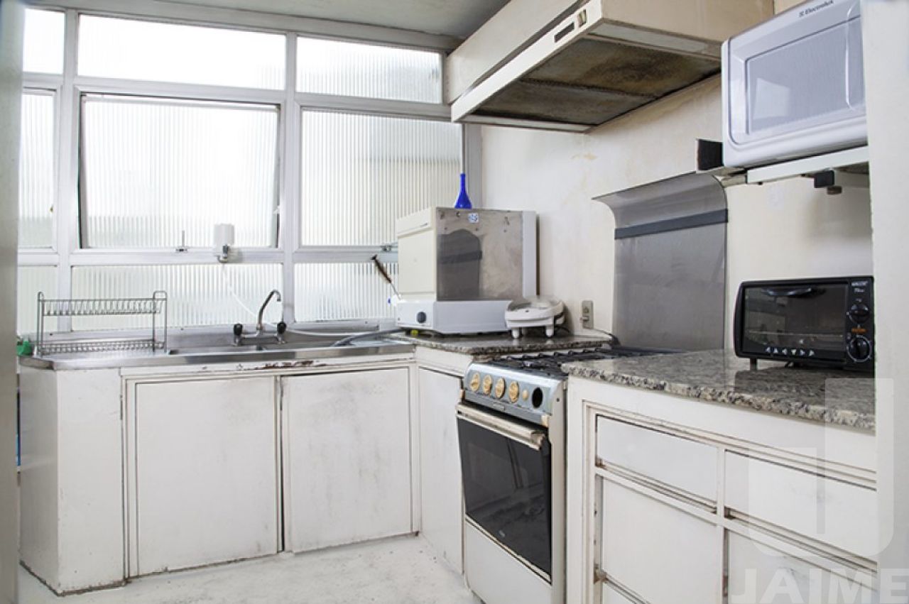 apartamento-venda-sao-paulo-higienopolis-4dormitorios-2suites-3vagas-262m2-JA5340