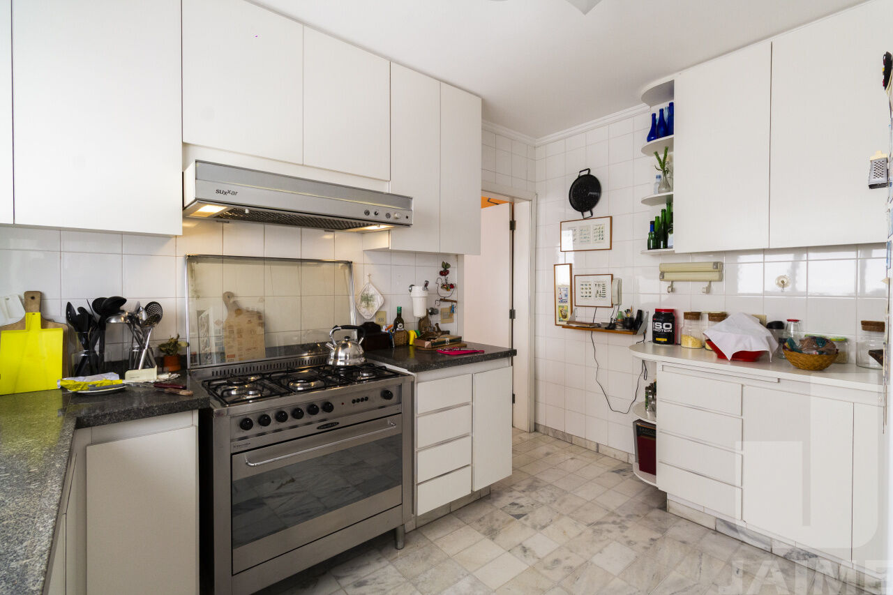 apartamento-venda-sao-paulo-higienopolis-3dormitorios-1suite-2vagas-230m2-JA8141