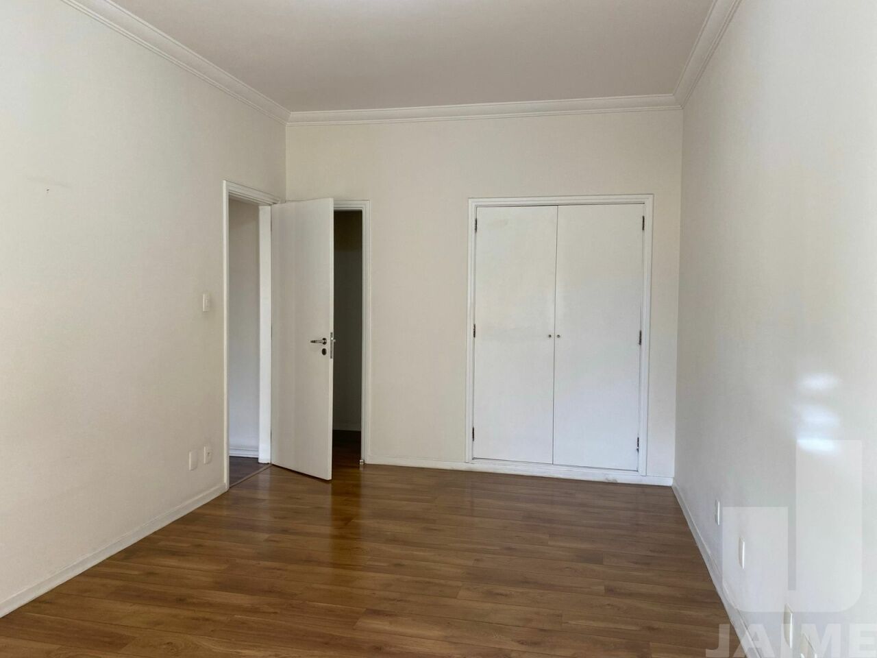 apartamento-locacao-sao-paulo-higienopolis-2dormitorios-1suite-110m2-JA8359