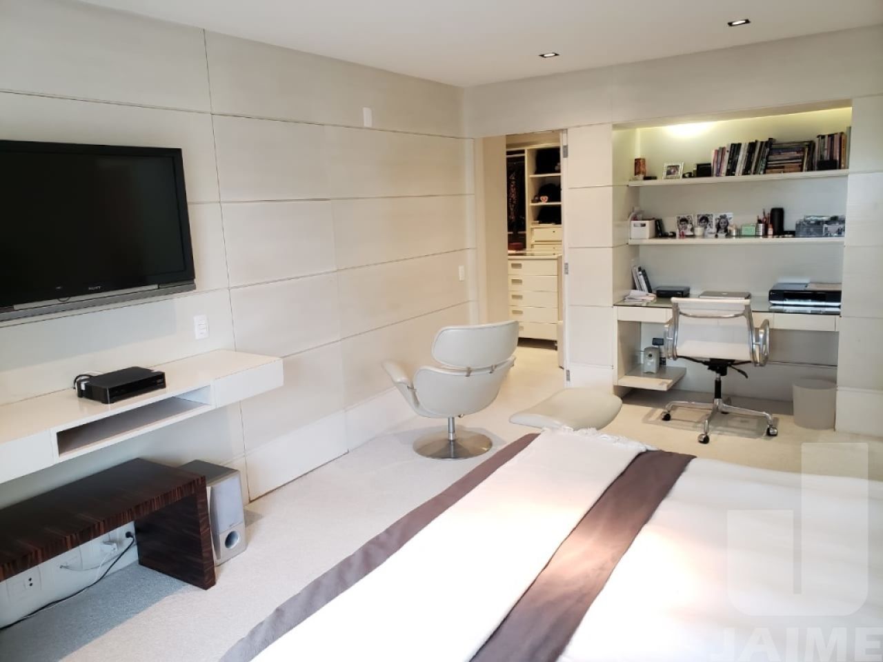 apartamento-venda-sao-paulo-higienopolis-3dormitorios-3suites-4vagas-292m2-JA9022